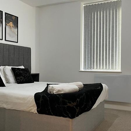 New Build 1 Bedroom Apartment, Jewellery Quarter 伯明翰 外观 照片