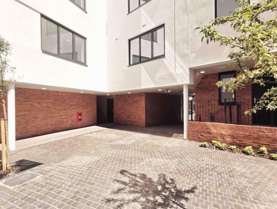 New Build 1 Bedroom Apartment, Jewellery Quarter 伯明翰 外观 照片